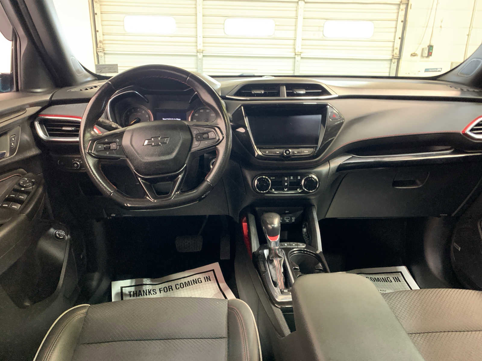 Used 2021 Chevrolet TrailBlazer RS w/ Sun and Liftgate Package image 4