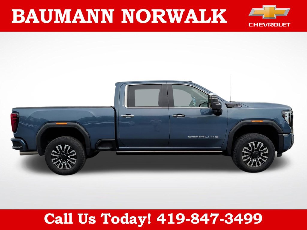 Used 2025 GMC Sierra 2500 Denali Ultimate AWD/4WD image 8