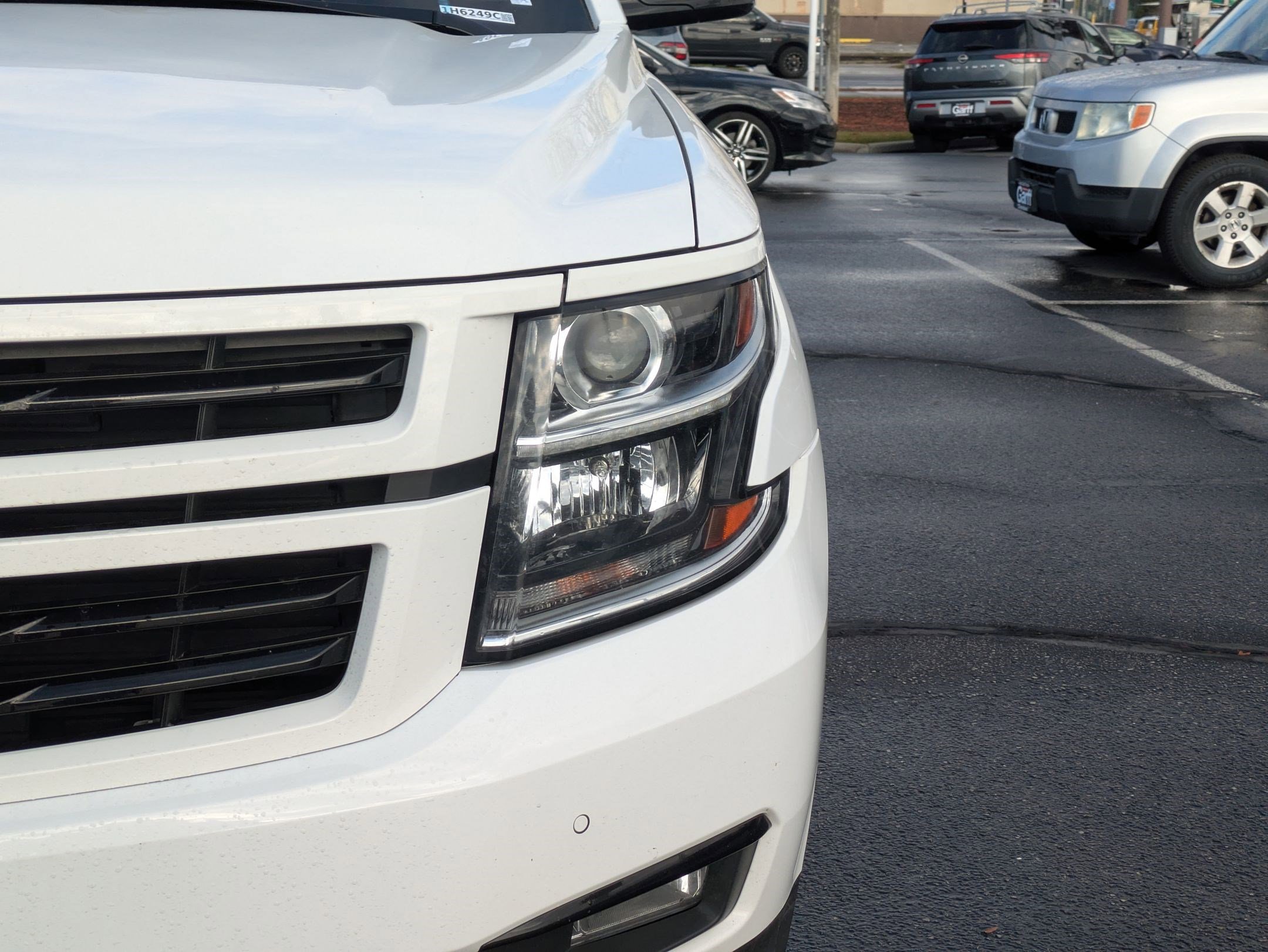 Used 2020 Chevrolet Suburban Premier image 12