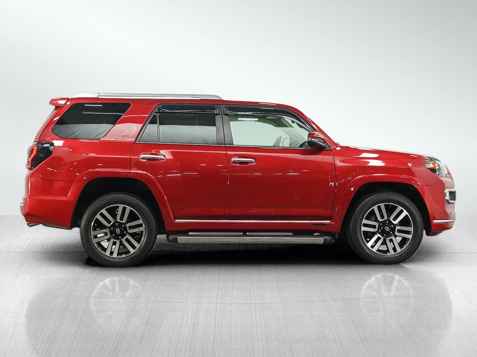 Used 2021 Toyota 4Runner Limited AWD/4WD image 6