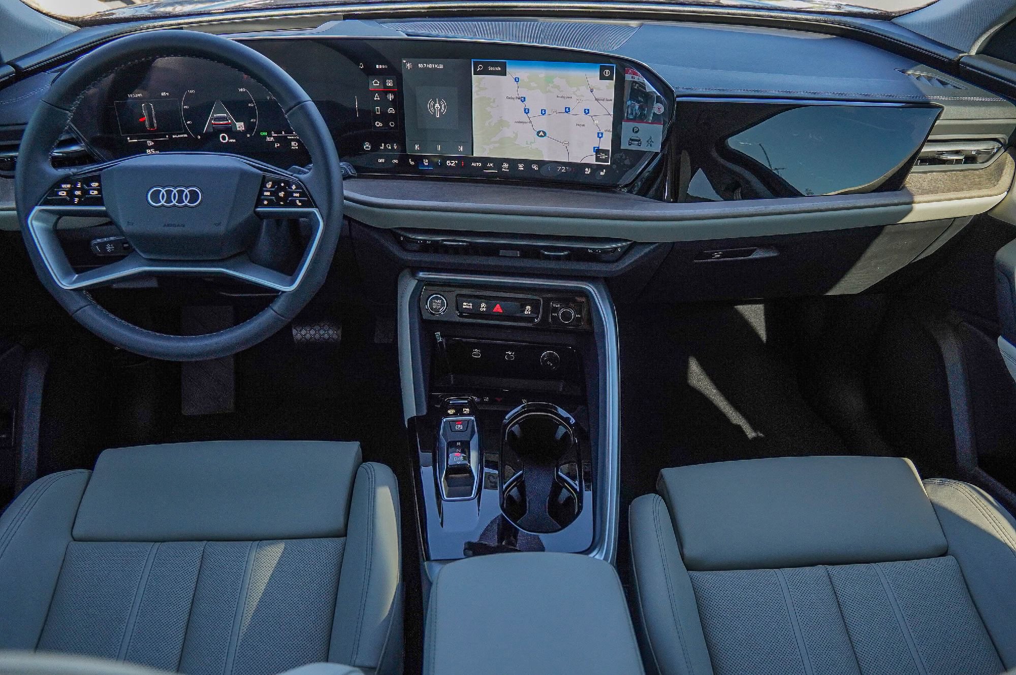 New 2025 Audi Q5 Premium Plus image 22