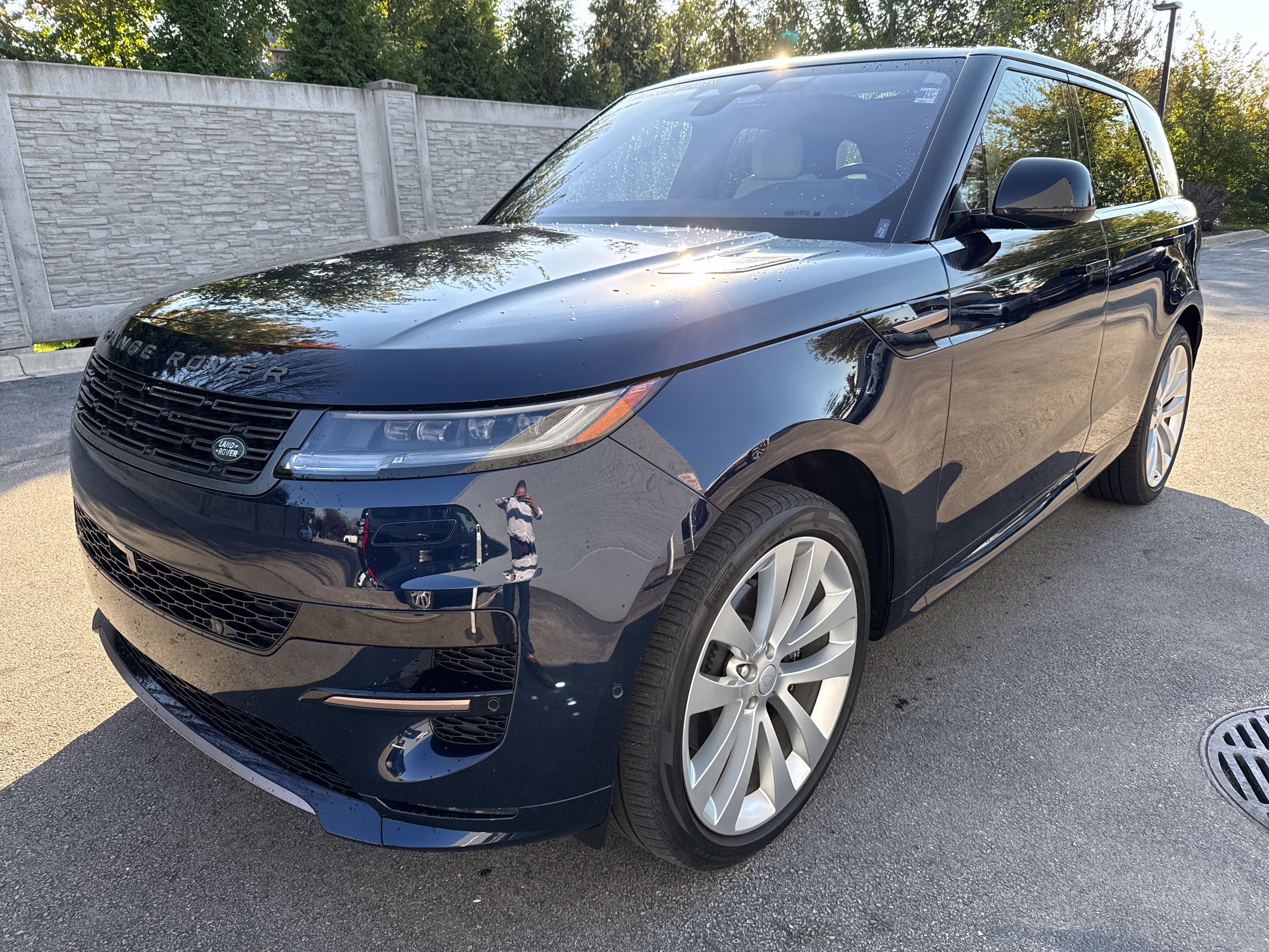 Certified 2023 Land Rover Range Rover Sport SE Dynamic AWD/4WD image 1