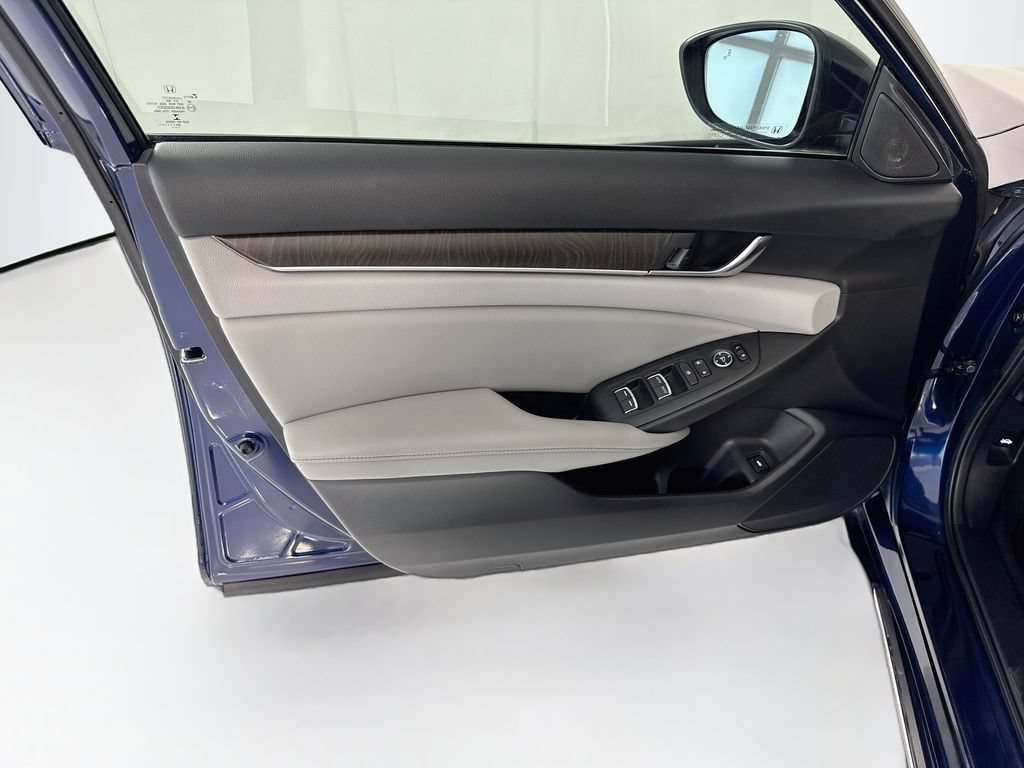 Certified 2020 Honda Accord EX image 24
