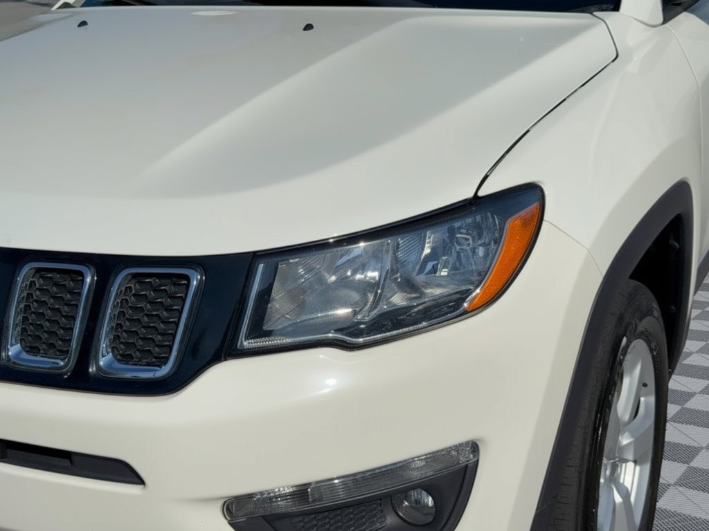 Used 2021 Jeep Compass Latitude w/ Convenience Group AWD/4WD image 12