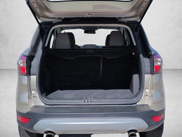 Certified 2017 Ford Escape SE image 6