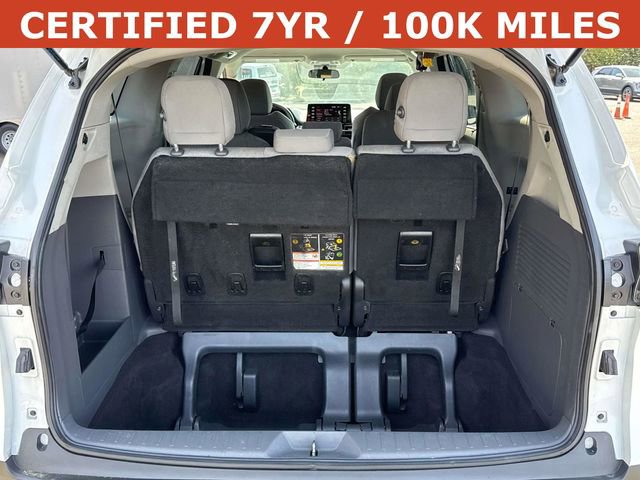 Used 2024 Toyota Sienna LE image 13