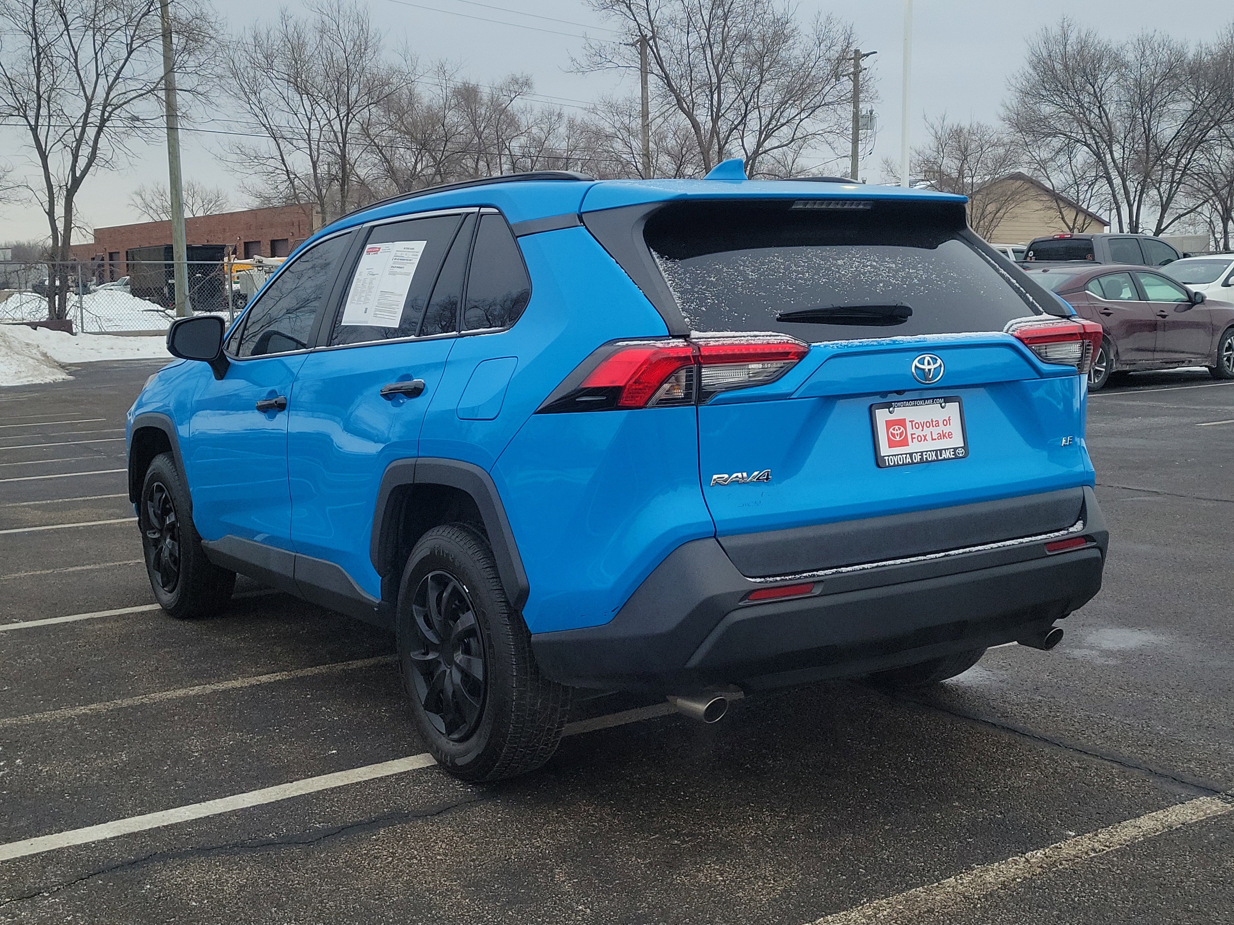 Used 2020 Toyota RAV4 LE image 4