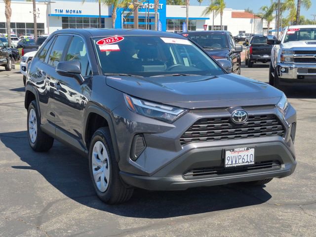 Used 2025 Toyota RAV4 LE FWD image 3