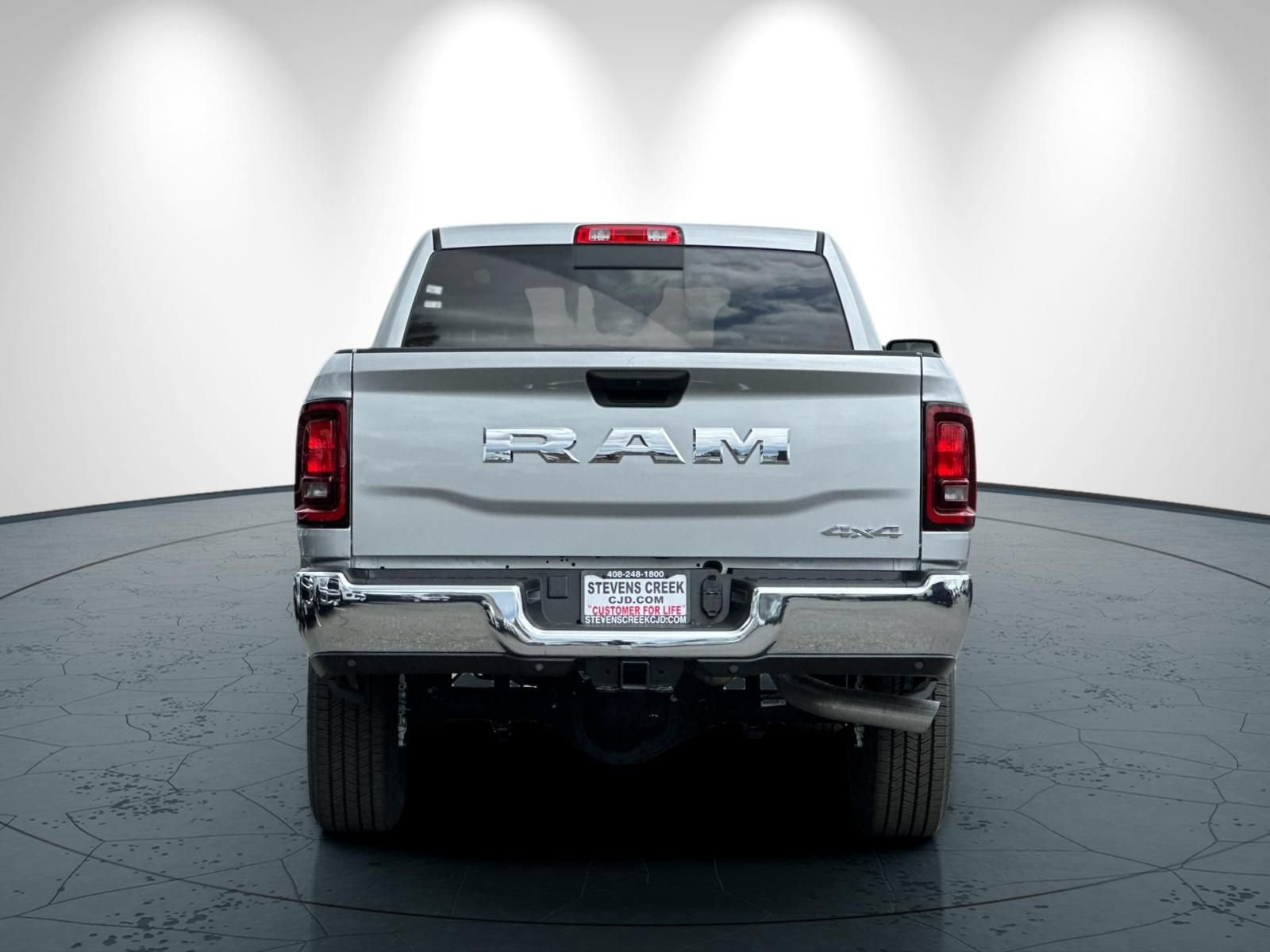 New 2026 RAM 3500 Tradesman AWD/4WD image 5