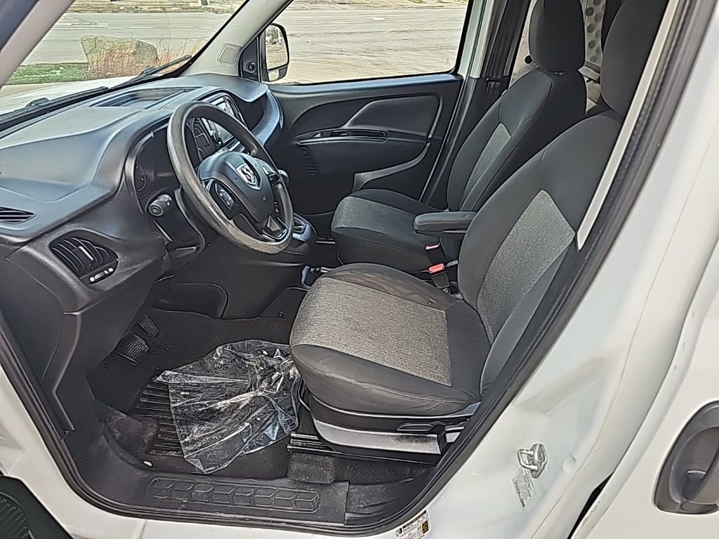 Used 2022 RAM ProMaster City Tradesman image 2