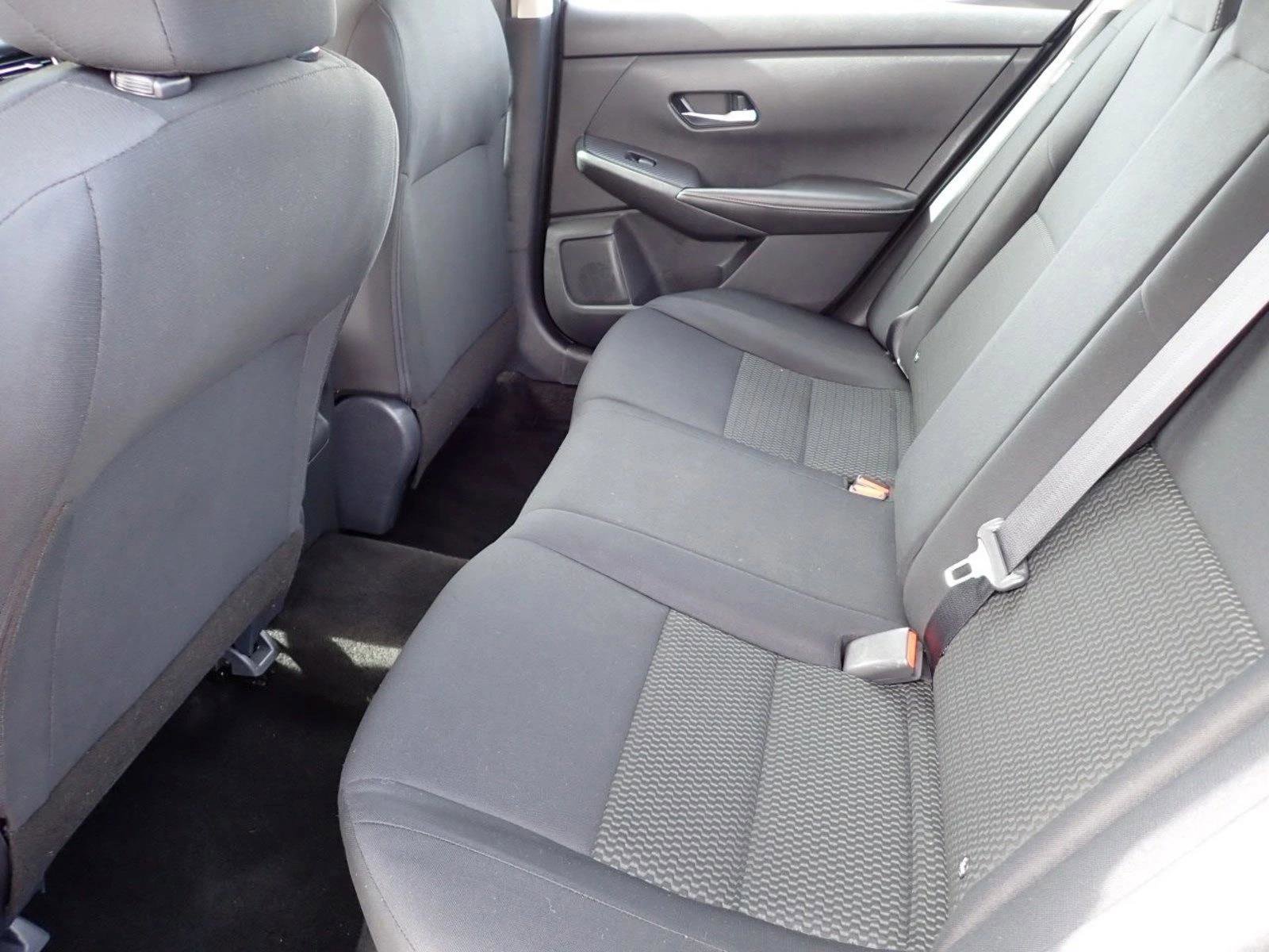 Used 2020 Nissan Sentra S FWD image 6