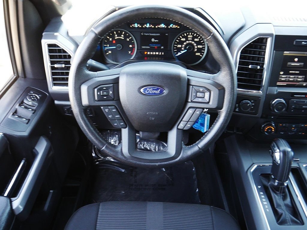 Used 2015 Ford F150 XLT w/ Equipment Group 302A Luxury AWD/4WD image 19