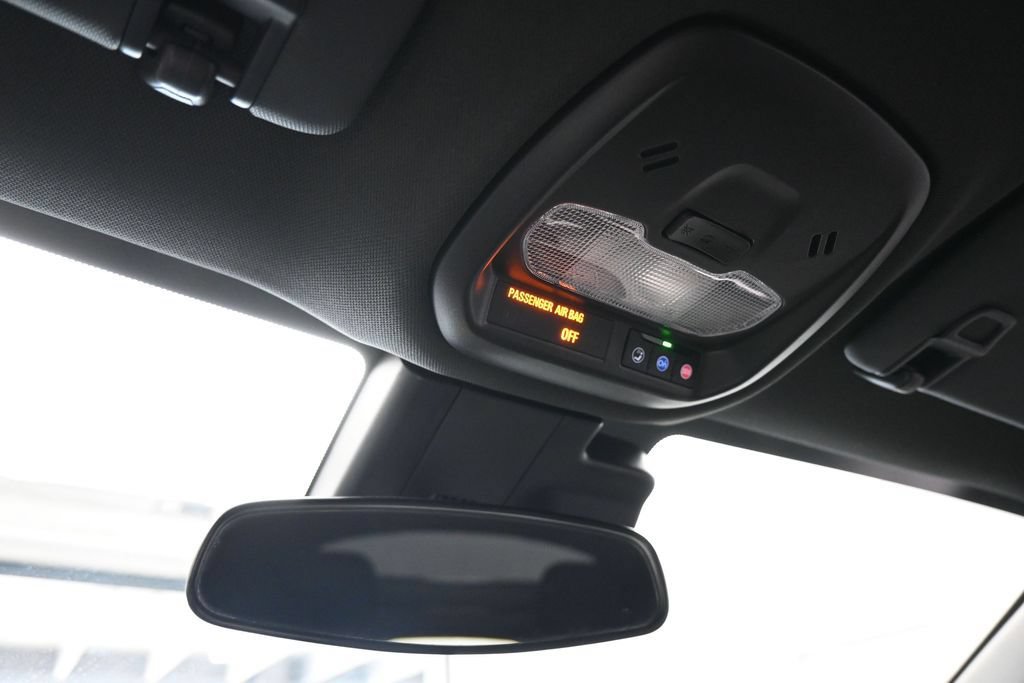 Used 2025 Buick Envista Preferred FWD image 21