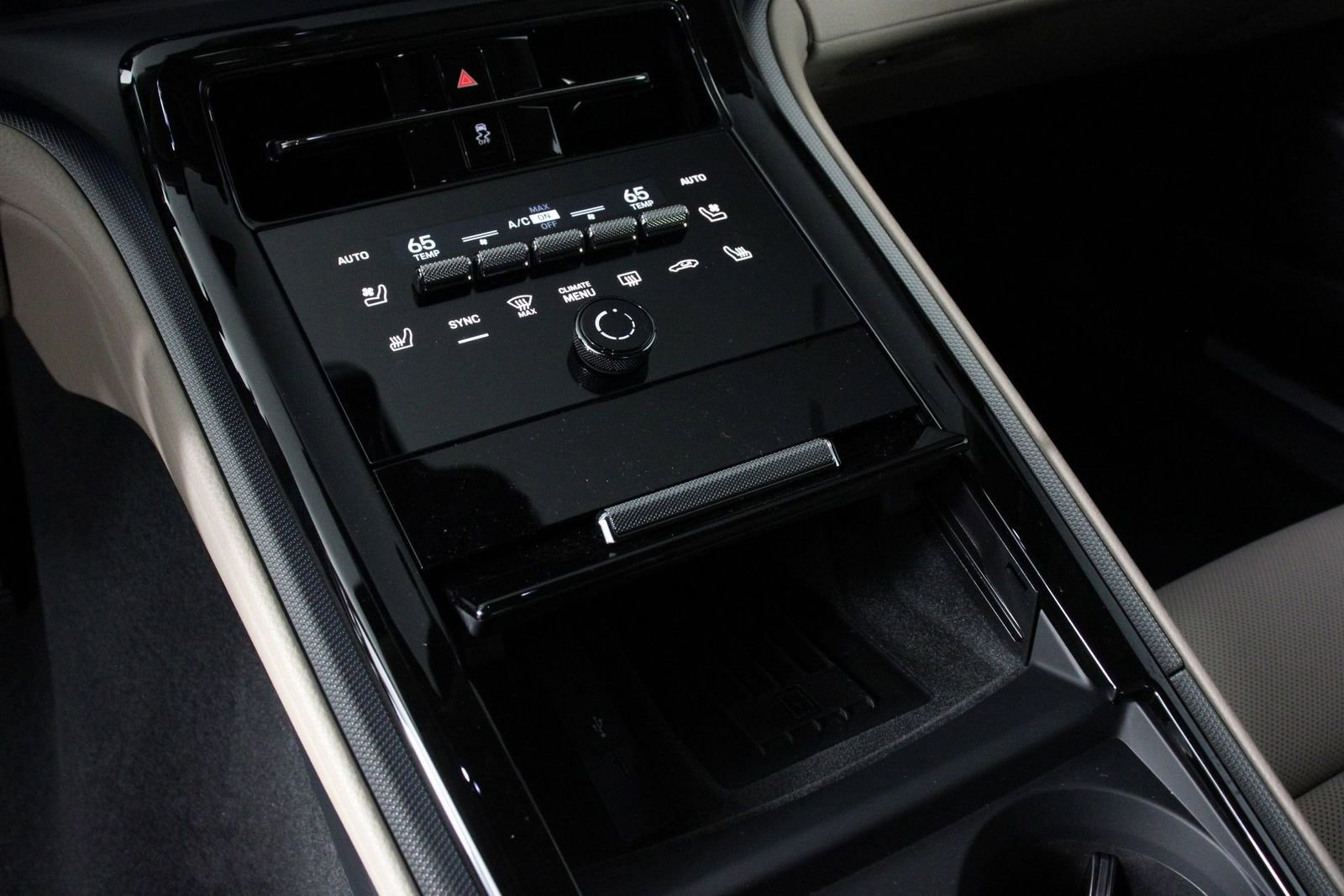 New 2026 Porsche Panamera 4 image 14