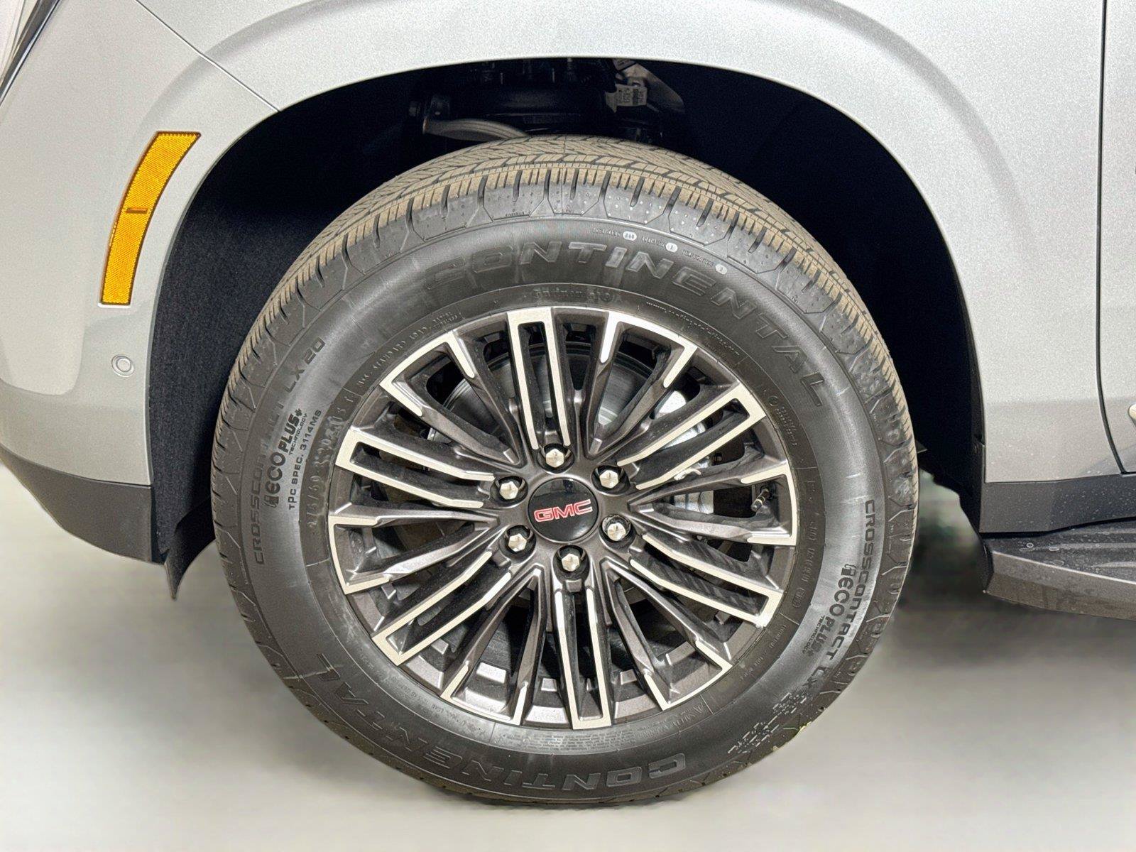 New 2027 GMC Yukon XL Elevation w/ LPO, Floor Liner Package AWD/4WD image 19