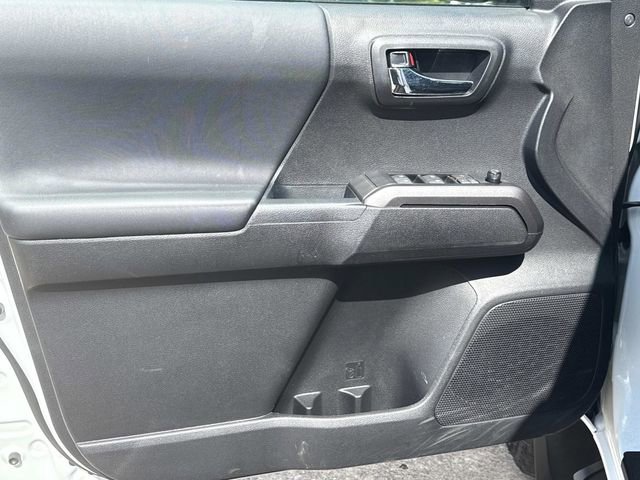 Used 2023 Toyota Tacoma TRD Off-Road w/ Technology Package image 25