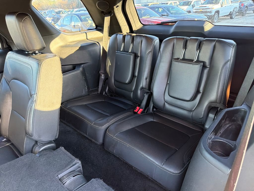 Used 2018 Ford Explorer Limited image 30