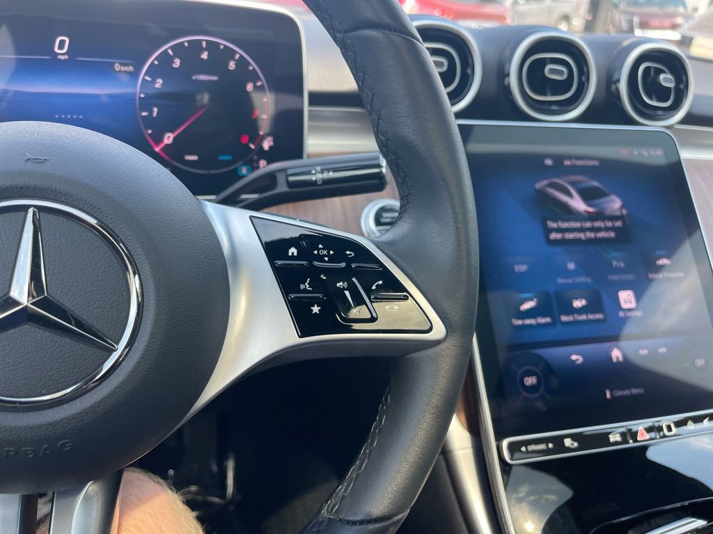 Used 2025 Mercedes-Benz C 300 Sedan image 16