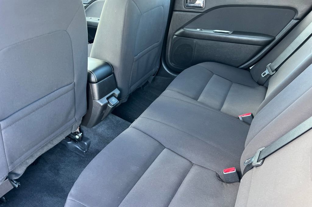 Used 2012 Ford Fusion Hybrid image 13