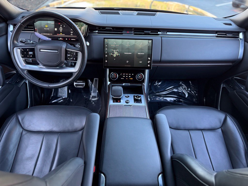 Used 2023 Land Rover Range Rover Autobiography AWD/4WD image 38
