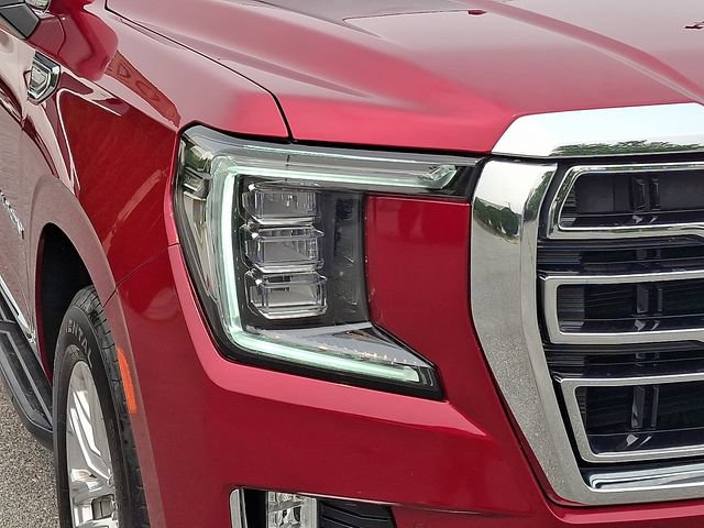 Used 2022 GMC Yukon XL SLT w/ SLT Luxury Package AWD/4WD image 9