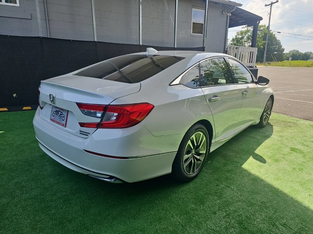 Used 2019 Honda Accord Touring image 4