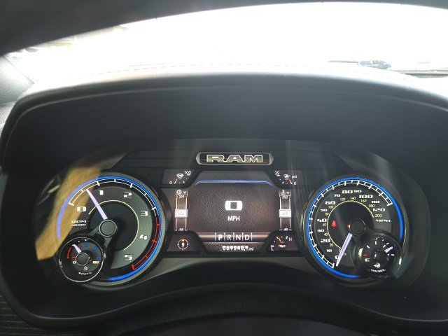 Used 2019 RAM 2500 Limited AWD/4WD image 12