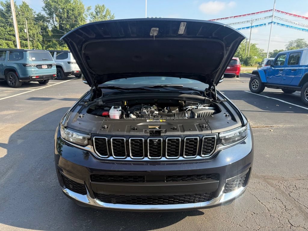 Used 2023 Jeep Grand Cherokee L Limited w/ Luxury Tech Group II AWD/4WD image 66