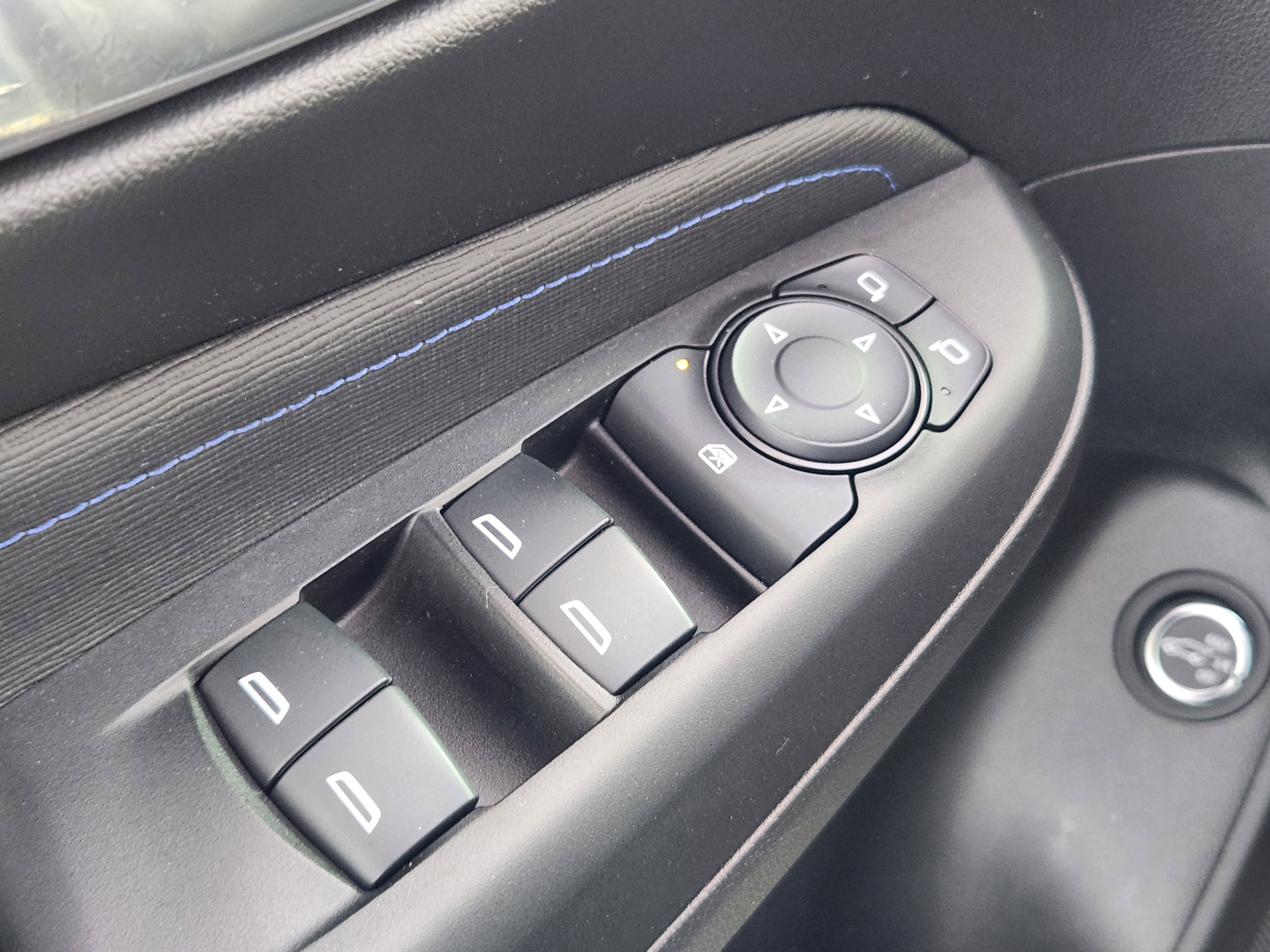 Used 2024 Buick Envista Sport Touring w/ Convenience II Package image 17