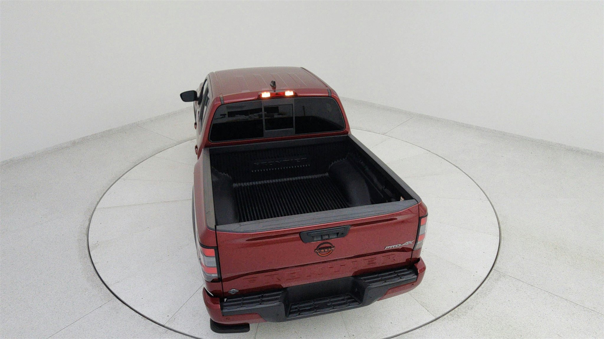 Used 2022 Nissan Frontier PRO-4X w/ Technology Package image 14