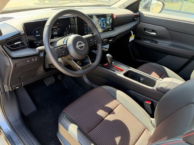 New 2026 Nissan Kicks SR FWD image 12