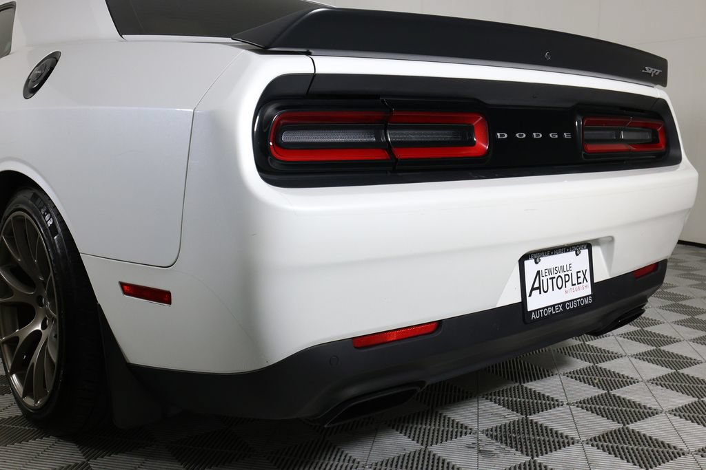 Used 2016 Dodge Challenger SRT Hellcat RWD image 43