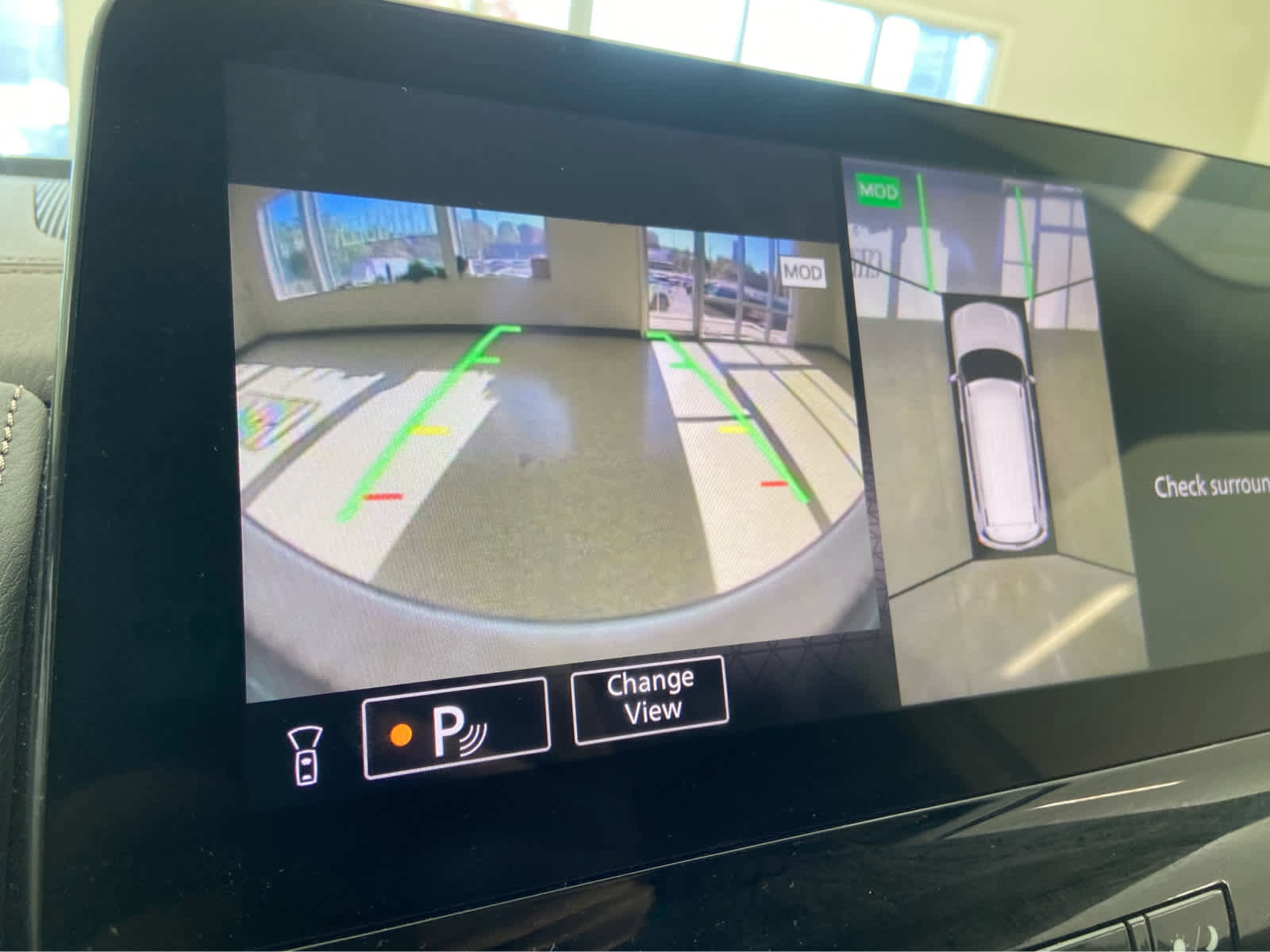 Used 2024 Nissan Armada Platinum w/ Captain's Chairs Package image 40