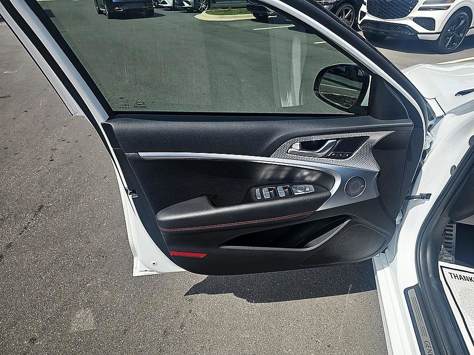 Used 2023 Genesis G70 2.0T w/ Sport Prestige Package image 10