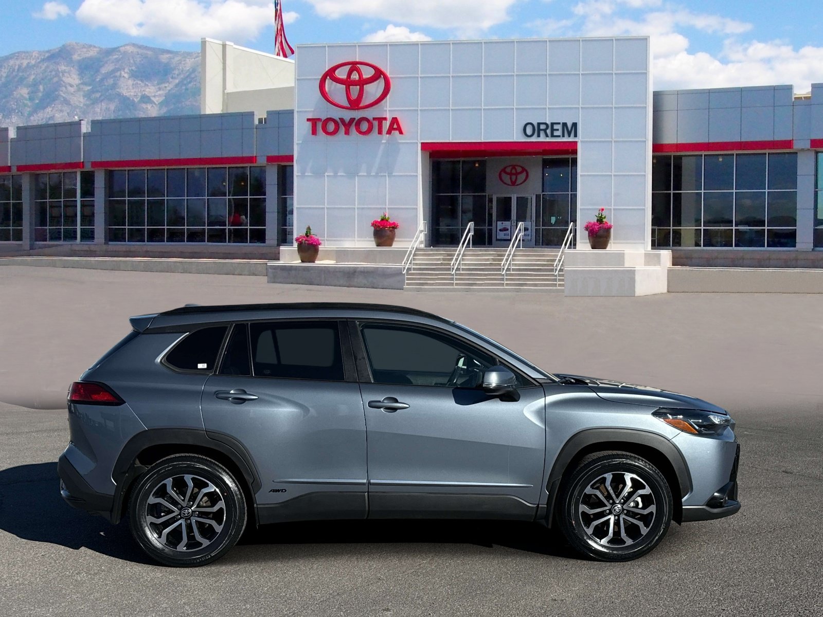 Used 2024 Toyota Corolla Cross AWD Hybrid image 3