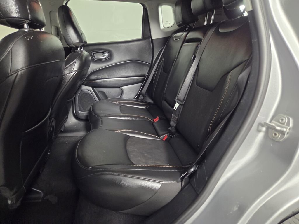 Certified 2020 Jeep Compass Latitude image 25