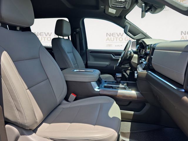 Used 2022 GMC Sierra 1500 SLT w/ SLT Convenience Package AWD/4WD image 15
