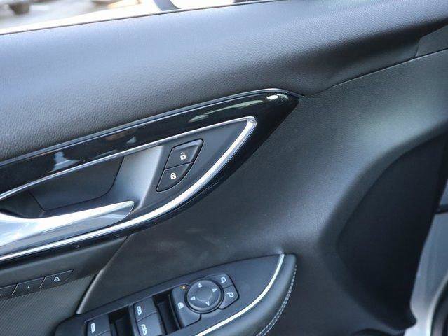 New 2026 Buick Envision Preferred image 18