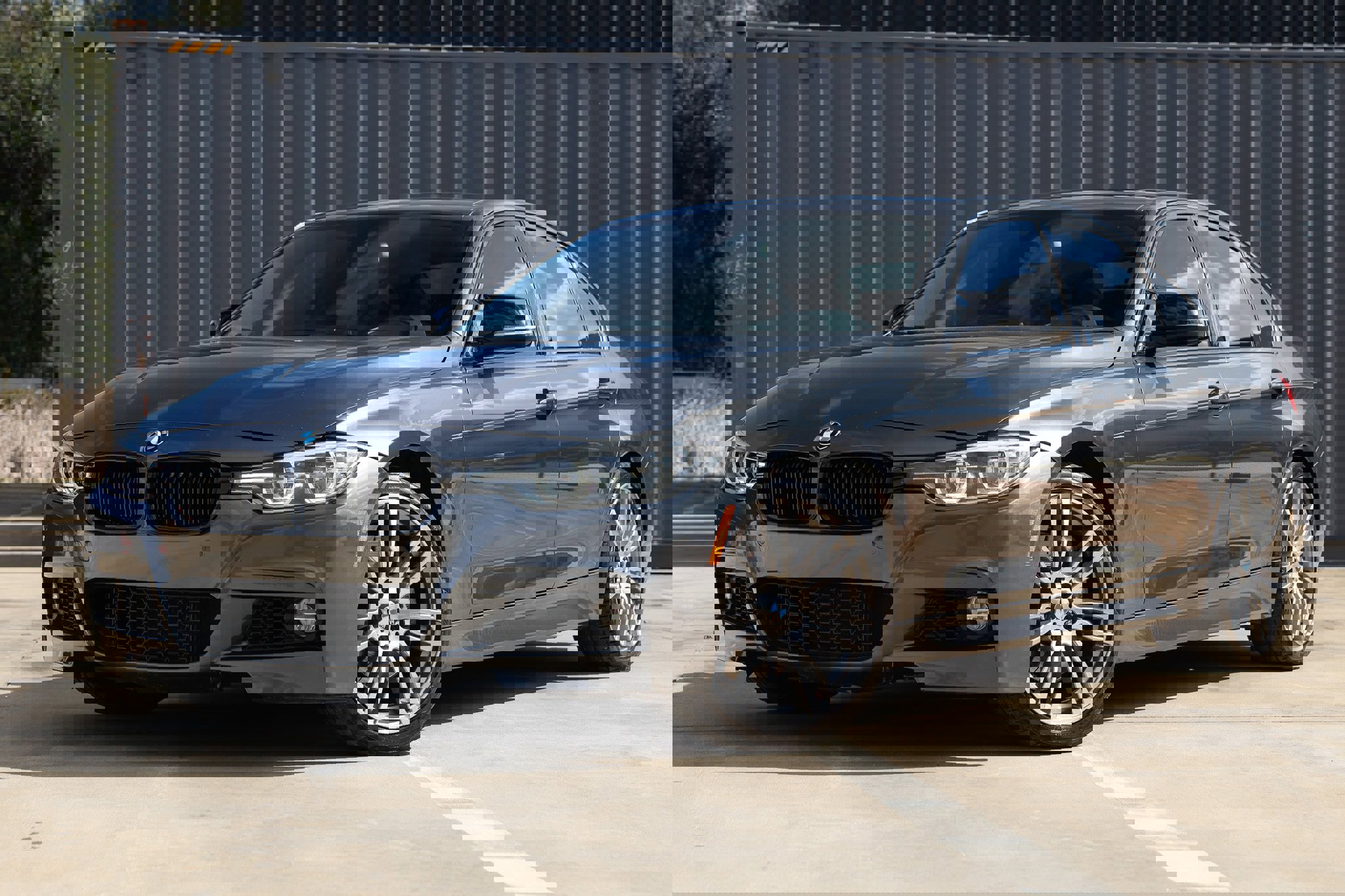 Used 2016 BMW 340i Sedan image 1