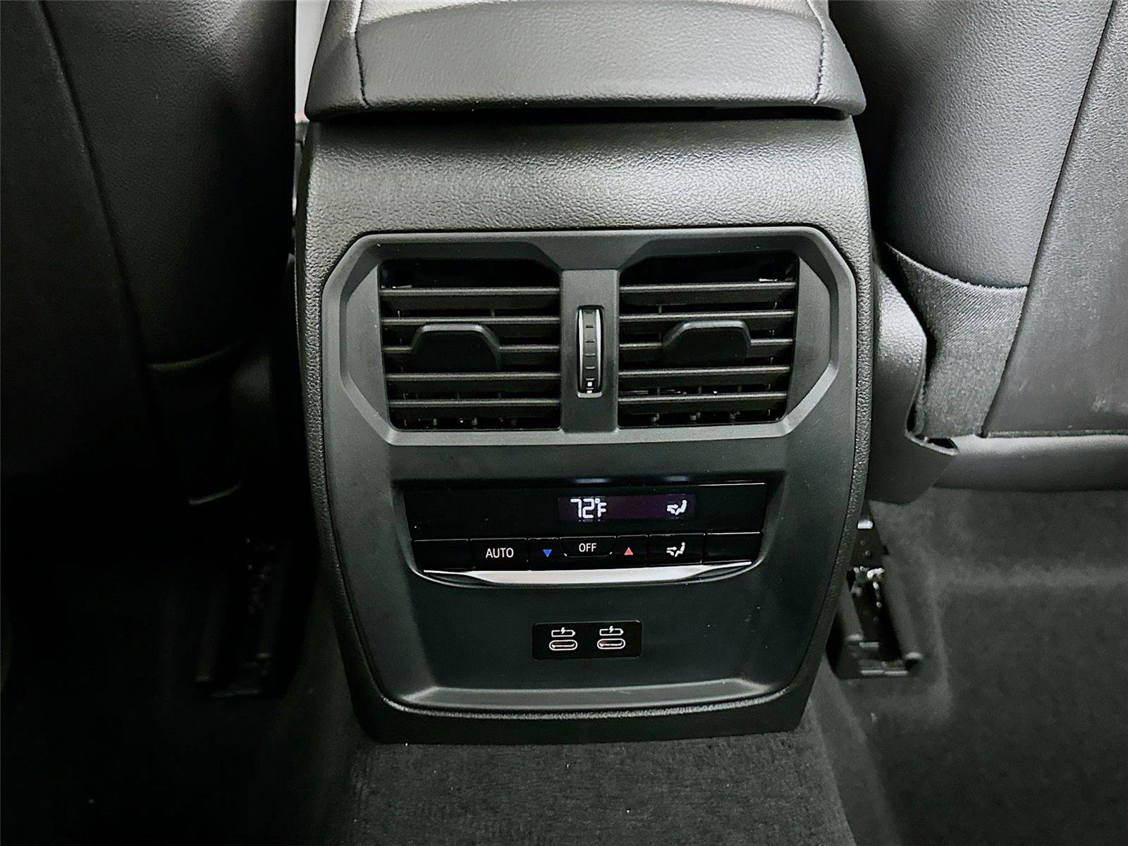 New 2026 BMW 330i xDrive Sedan w/ M Sport Package image 26