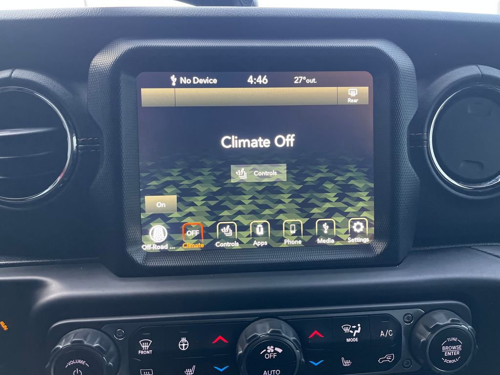 Used 2021 Jeep Wrangler Unlimited Sahara image 20