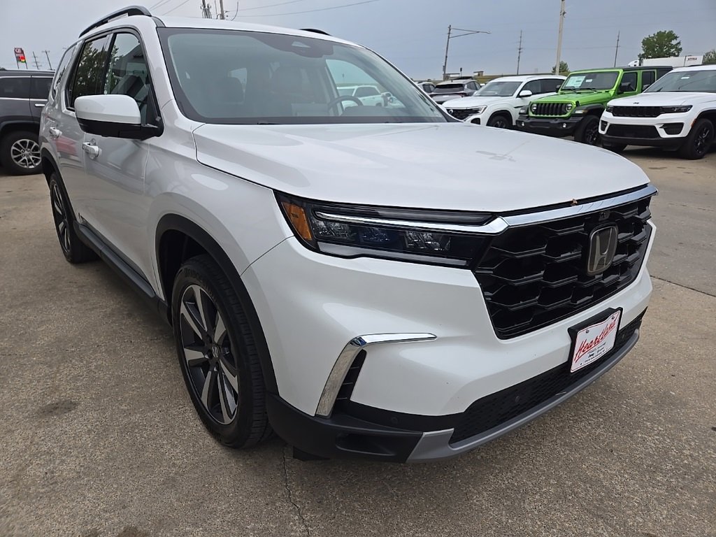 Used 2023 Honda Pilot Elite image 15