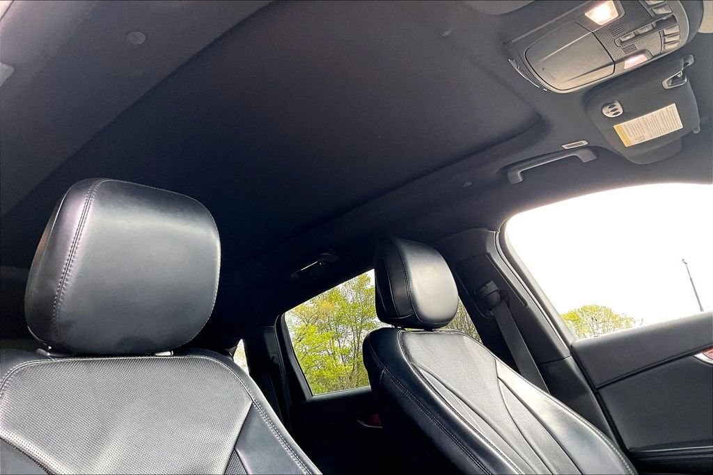 Used 2020 Lincoln Nautilus Reserve FWD image 21