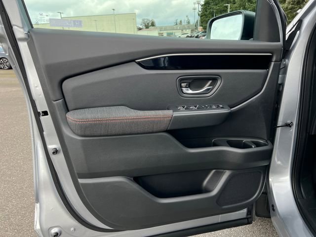 New 2026 Honda Pilot Sport image 17