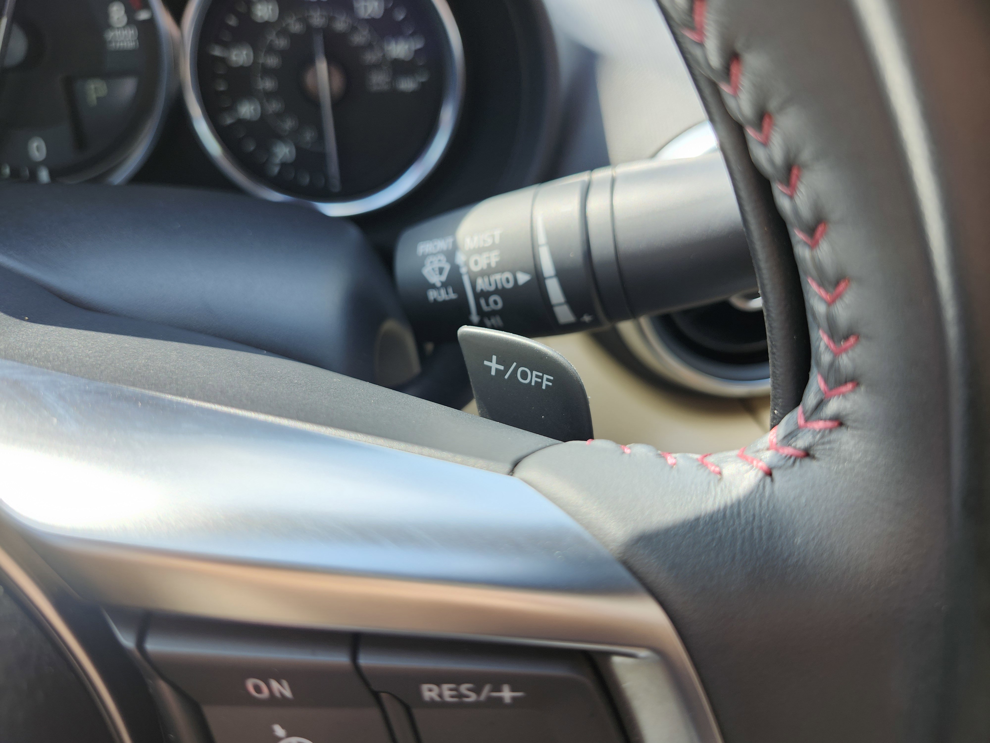 Used 2019 MAZDA MX-5 Miata RF Grand Touring RWD image 13