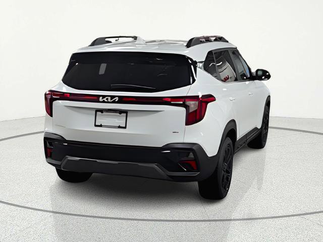Certified 2024 Kia Seltos X-Line image 5