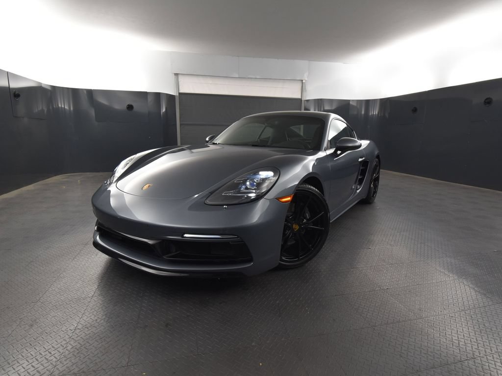 Used 2025 Porsche 718 Cayman RWD image 41