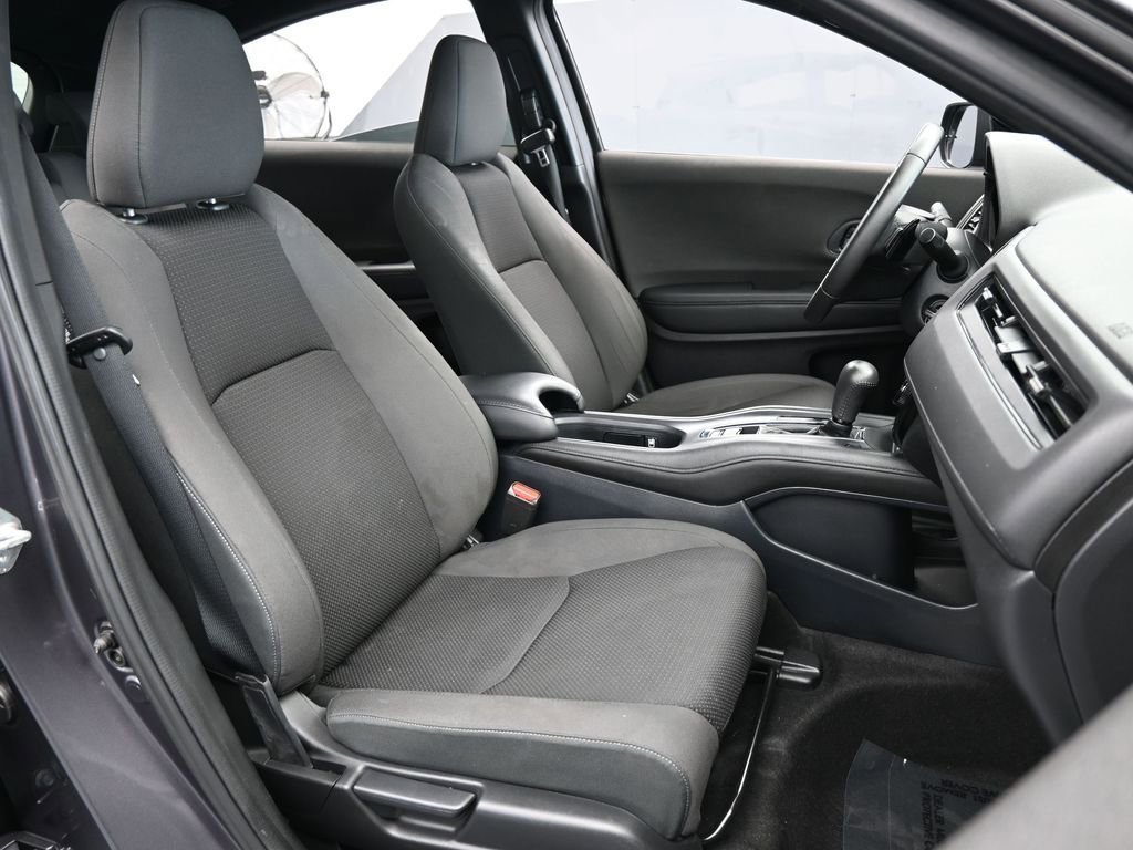 Used 2021 Honda HR-V Sport image 43