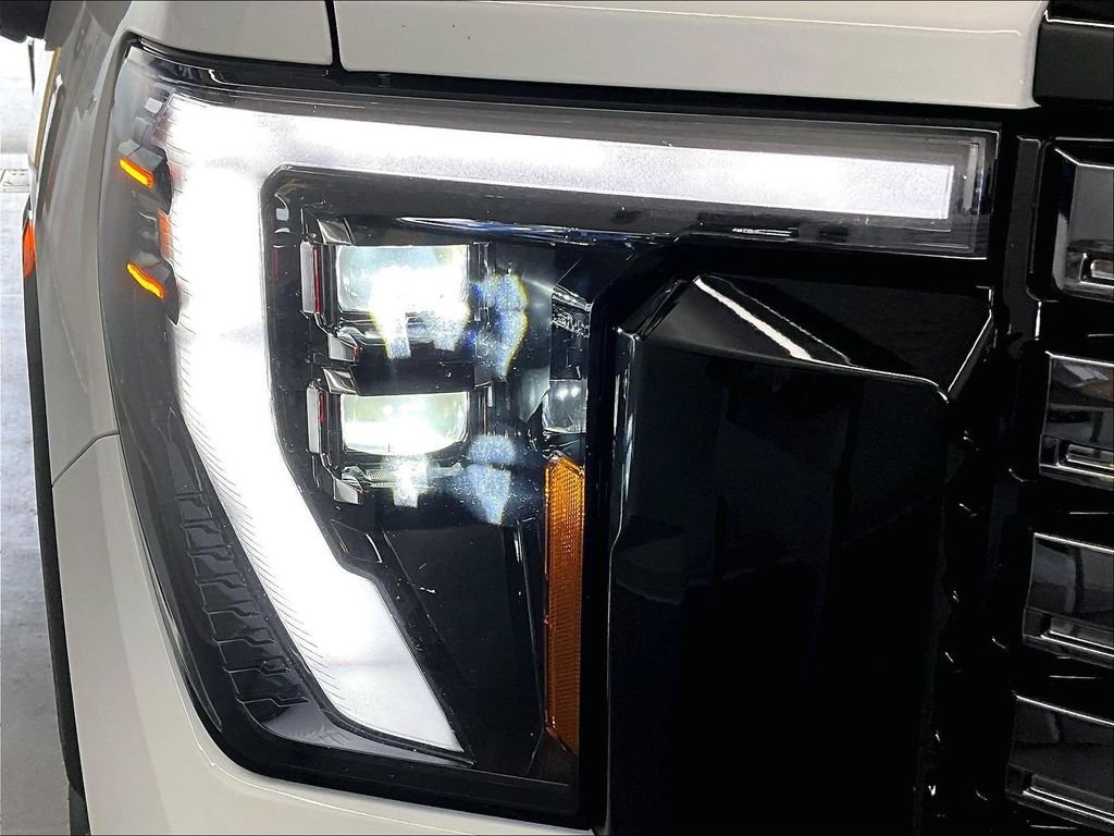 Used 2025 GMC Sierra 2500 Denali Ultimate AWD/4WD image 32