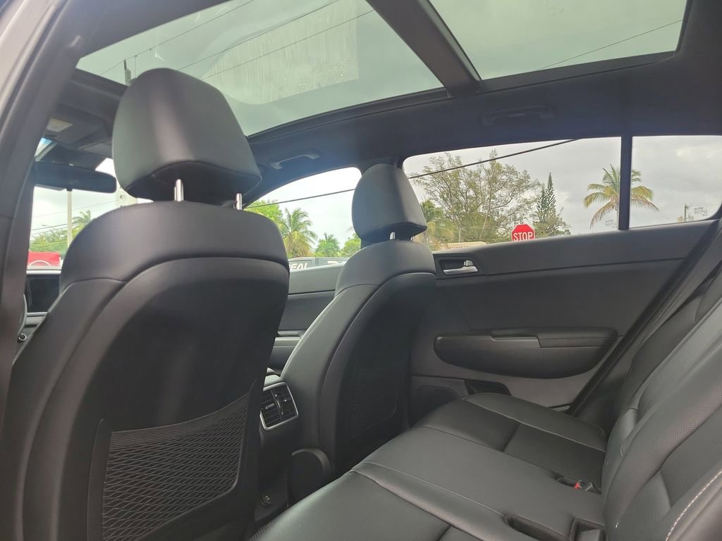 Used 2020 Kia Sportage S w/ S Sunroof Package AWD/4WD image 16